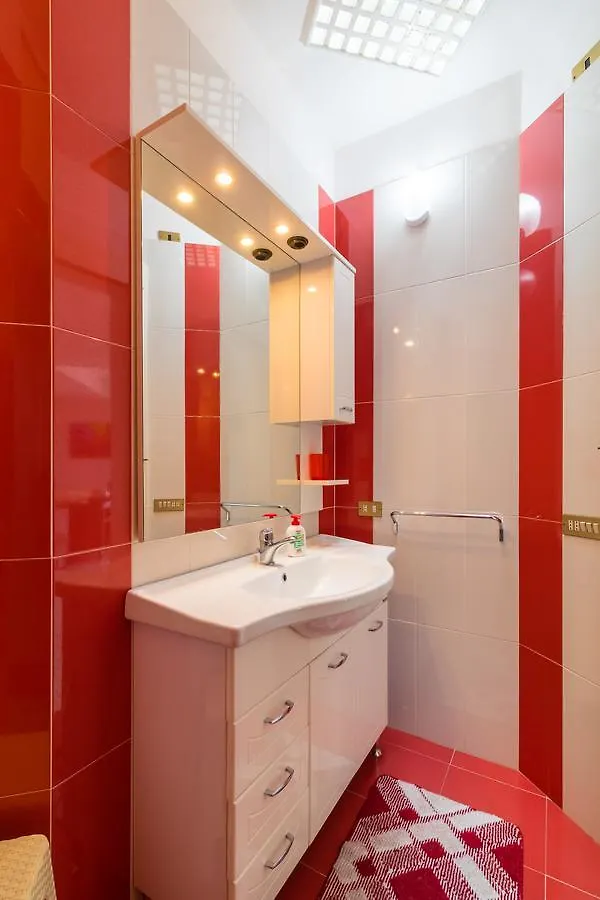 B. Caracciolo II - Bh 91 Apartment Naples Italy